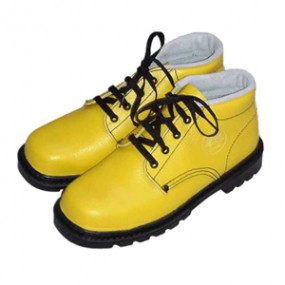 Botín Bata Protector 8248 Amarillo P/Acero
